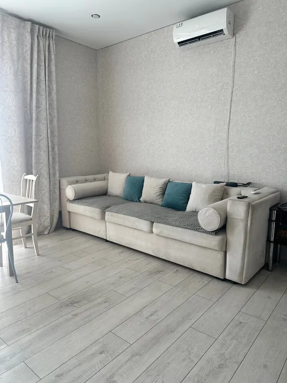 Коттедж Дом с бассейном в черте города — аренда посуточно в Краснодар