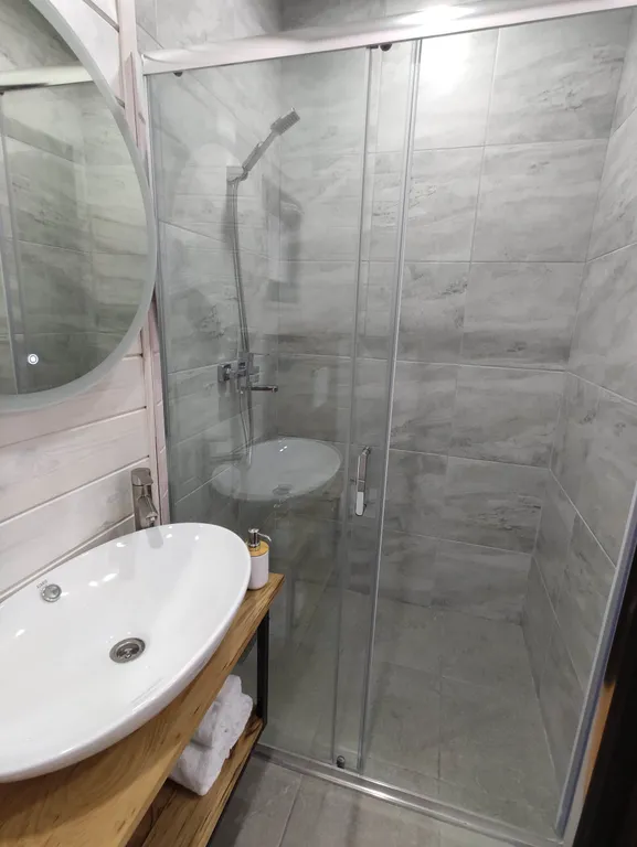 Уютный домик с видом на горы