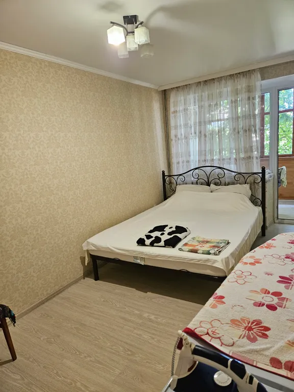 2-х ком квартира в кур.зоне рядом с западным бюветом /бронь от 5 суток