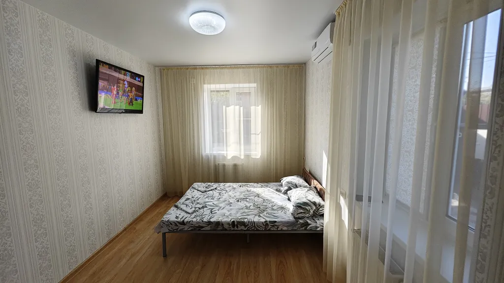 Кухаренко у друзей