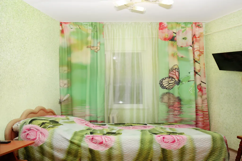 2-комнатная Квартира — аренда посуточно в Алушта