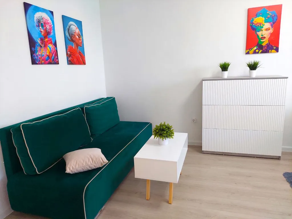 Квартира Двухкомнатная светлая уютная квартира — Ярославль