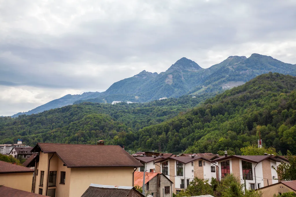 Уютная квартира с красивым видом на горы