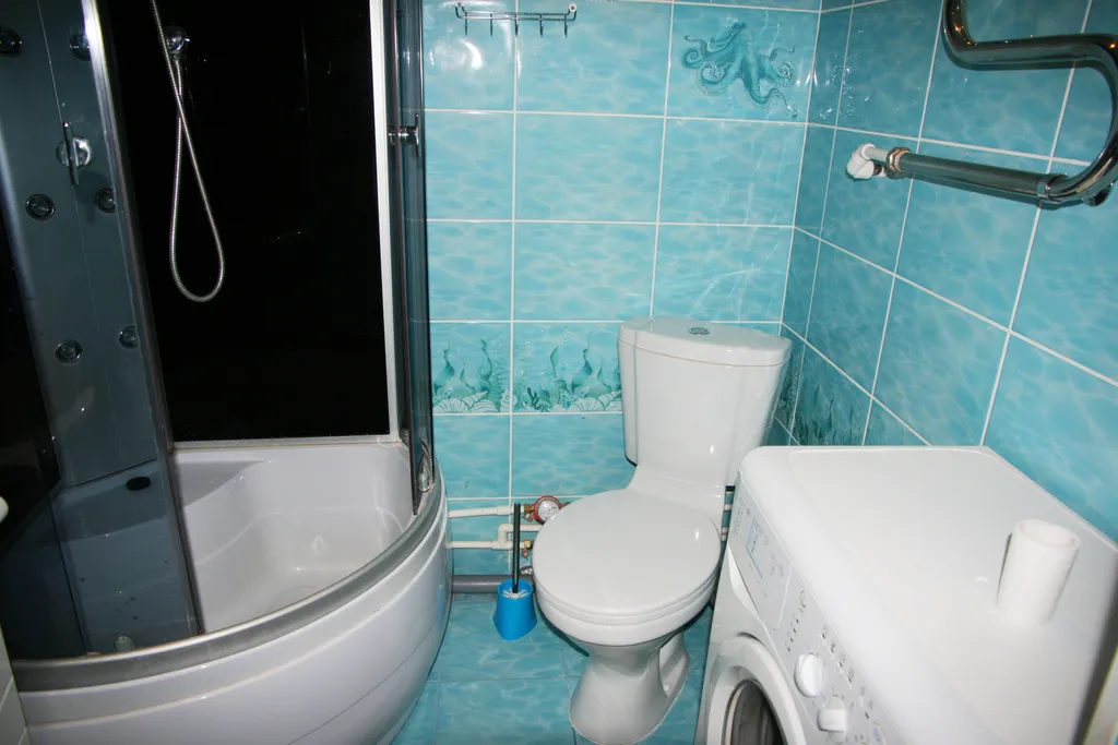 Однокомнатная около Универсама-1