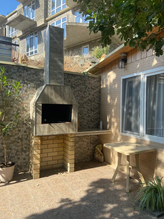 Уютный дом на море