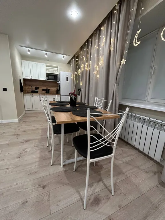 Квартира со свежим ремонтом и новой техникой в самом центре г.Кировск