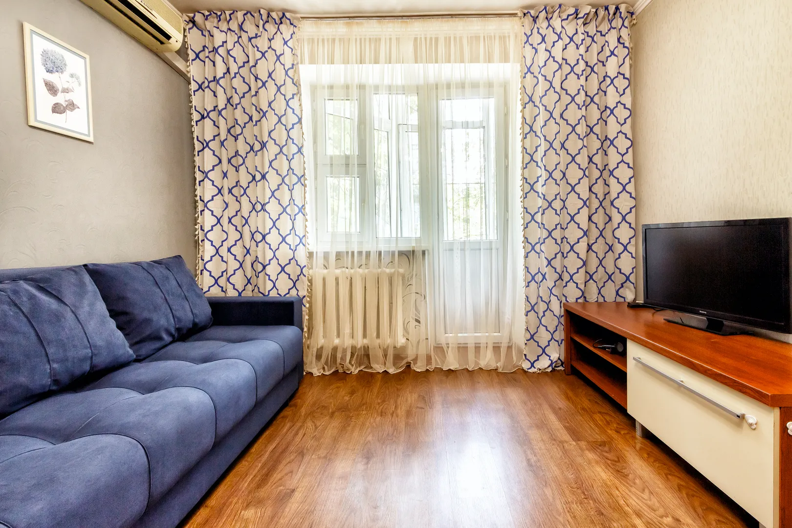 Фото