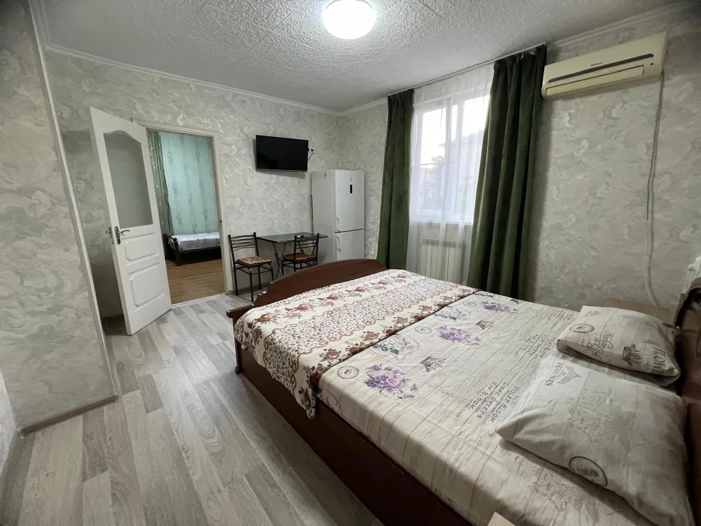 Квартира 2-комнатная Квартира — Адлер