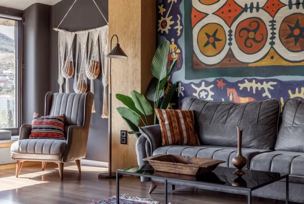 Панорамные окна с видом на гору