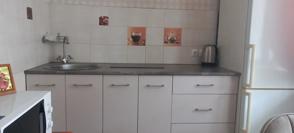 Уютная квартира с видом на море, рядом с пляжем Алексино