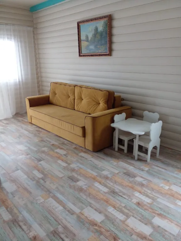 Уютный дом на берегу озера