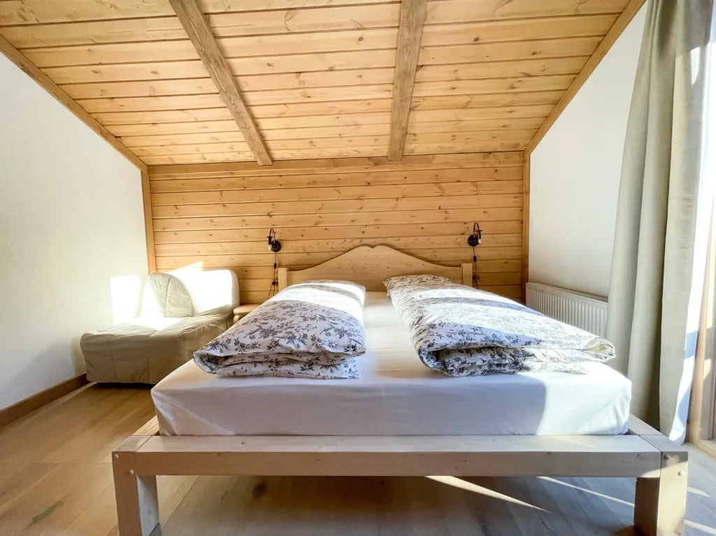 4-комнатный Дом