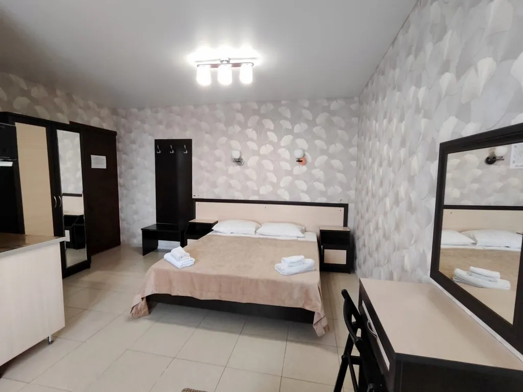 Квартира Квартира 3-х местный номер с кухней и балконом — Анапа