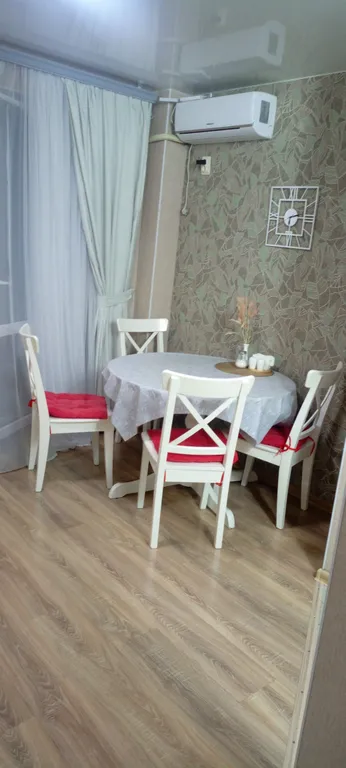 Уютная студия с двумя балконами в ЖК Берёзка