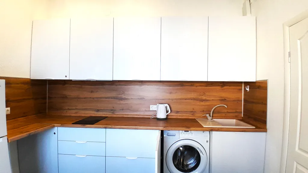 Квартира Квартира Студия Изумруд с новым ремонтом и новой мебелью — Севастополь