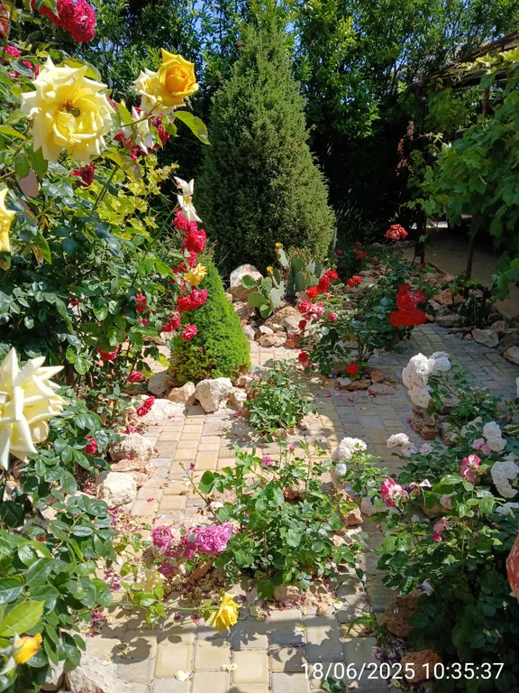 Коттедж Первый этаж дома у моря — Севастополь