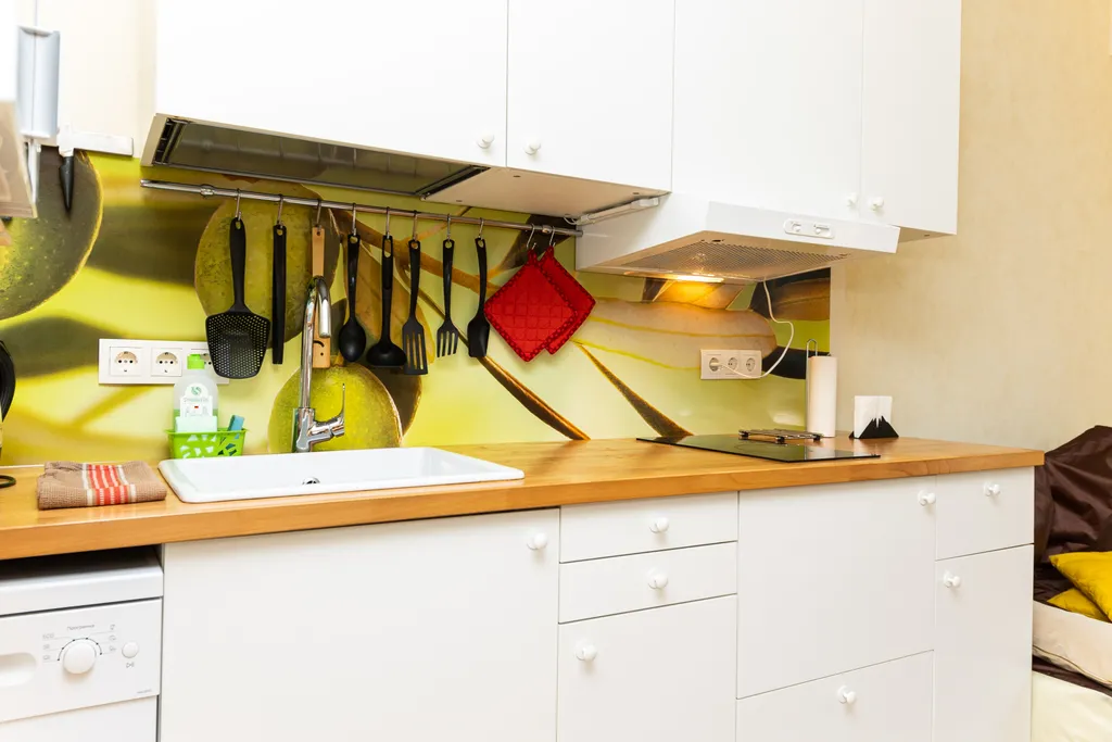 Просторная студия с видом на горы