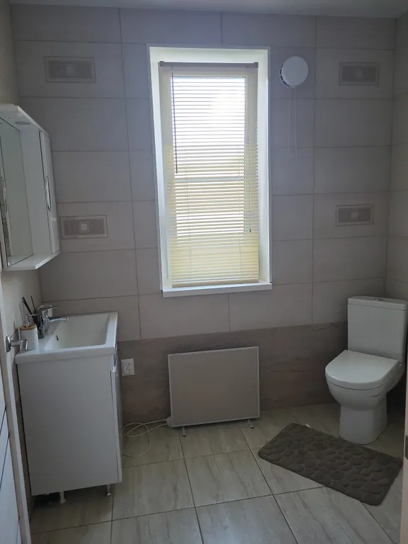 Дом у залива и клуба Фаворит