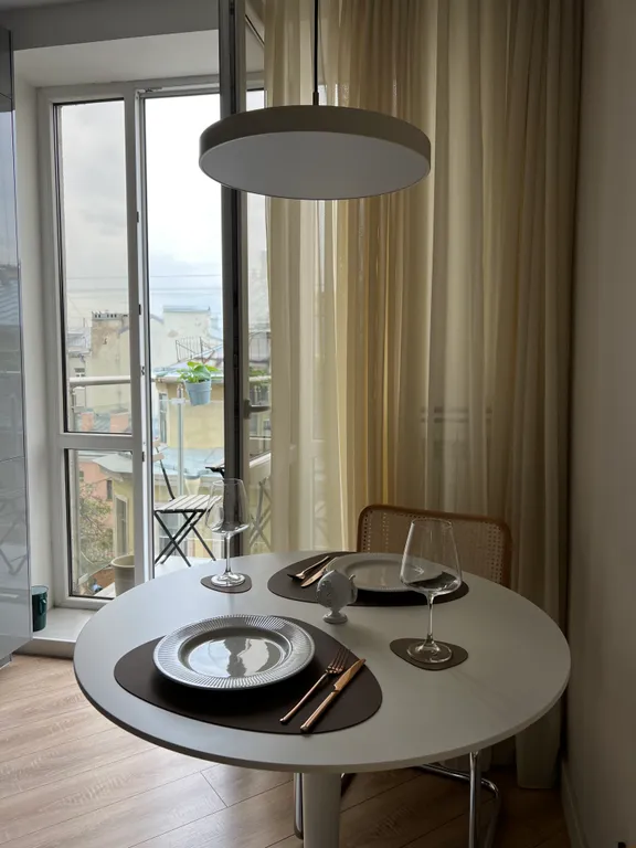 Квартира Стильная квартира с балконом в эксклюзивном районе — Санкт-Петербург