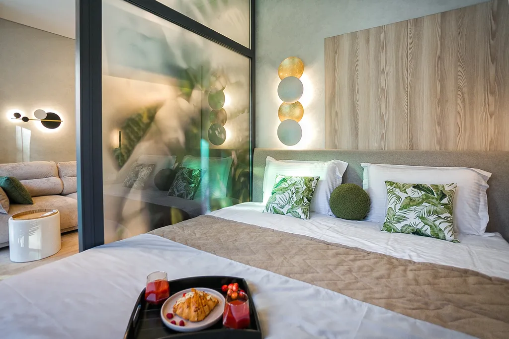 Студия у моря со своим бассейном