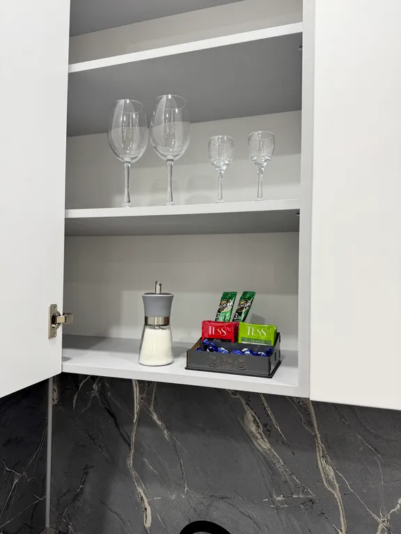 Студия со свежим ремонтом и фантастическим видом