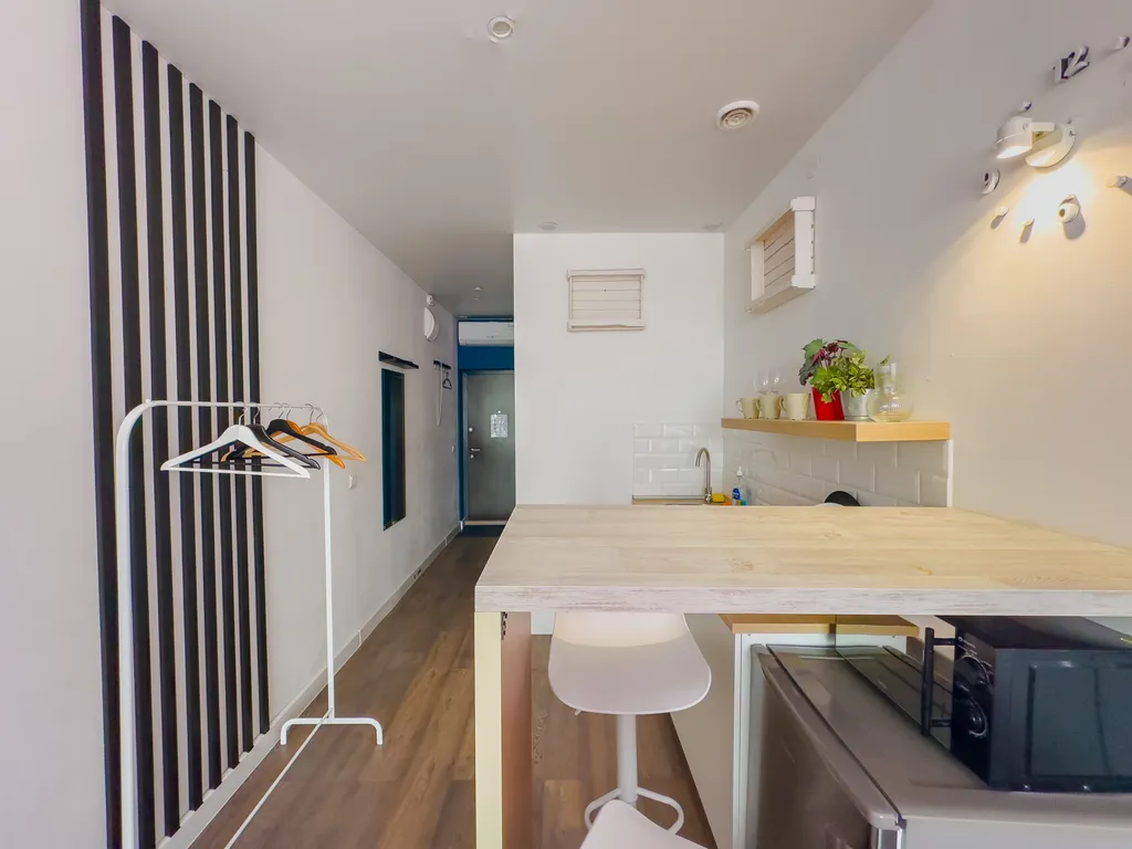 Апартаменты Pink neonlight