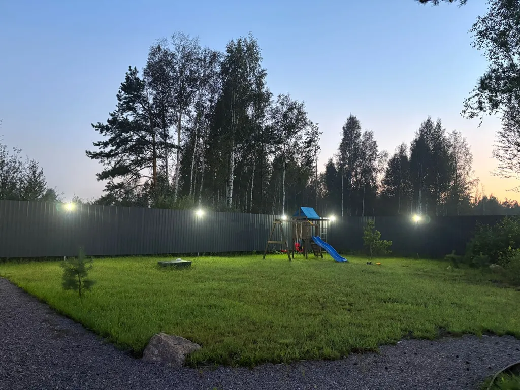 Уютный дом для семейного отдыха с детской площадкой