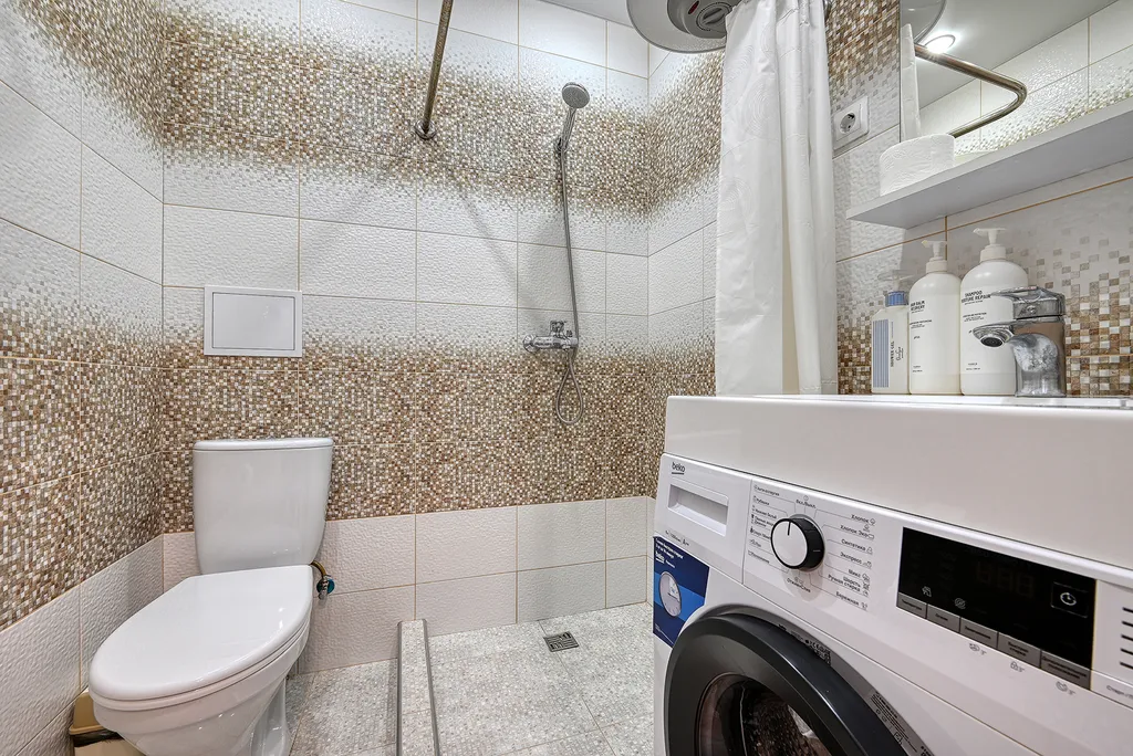 Евро 2-комнатная у Казино и Ред Арены 01