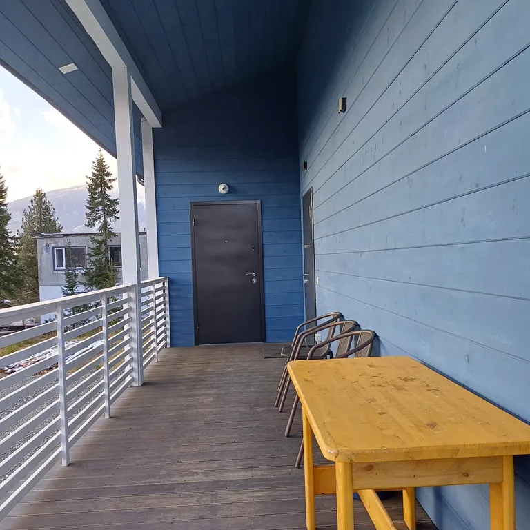 Дом Солнце в горах с баней на территории