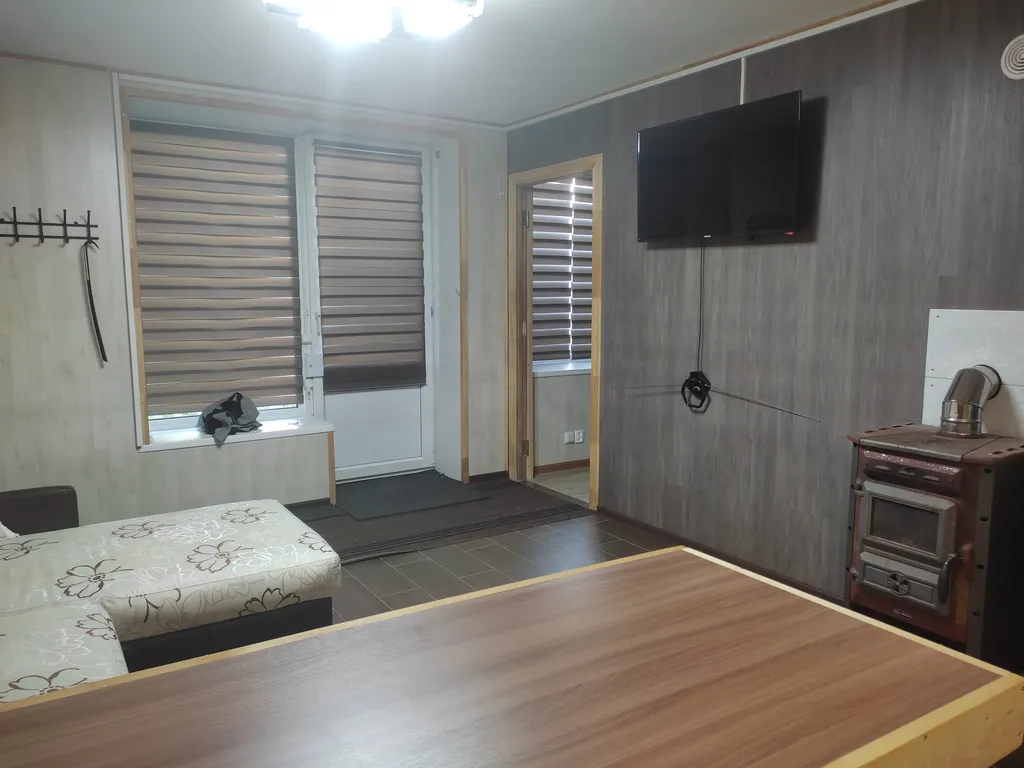 Однокомнатная квартира с отдельным входом с улицы в 2этаж.многокв.доме