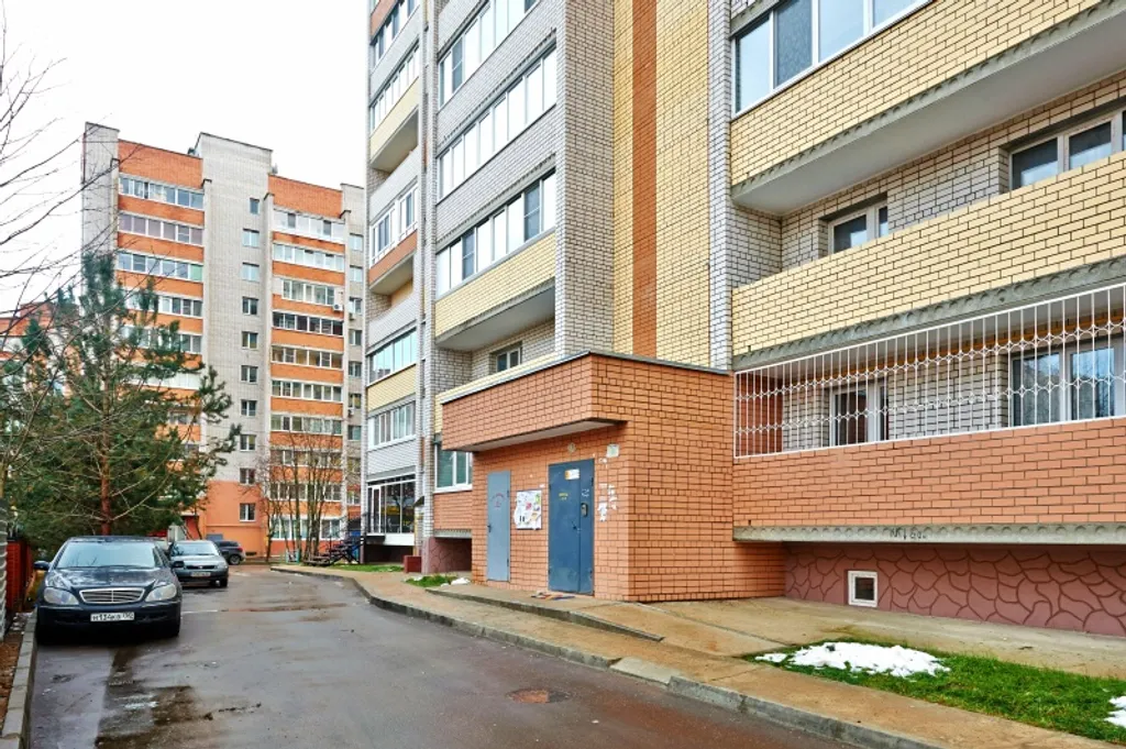 Квартира вблизи дворца спорта Юбилейный