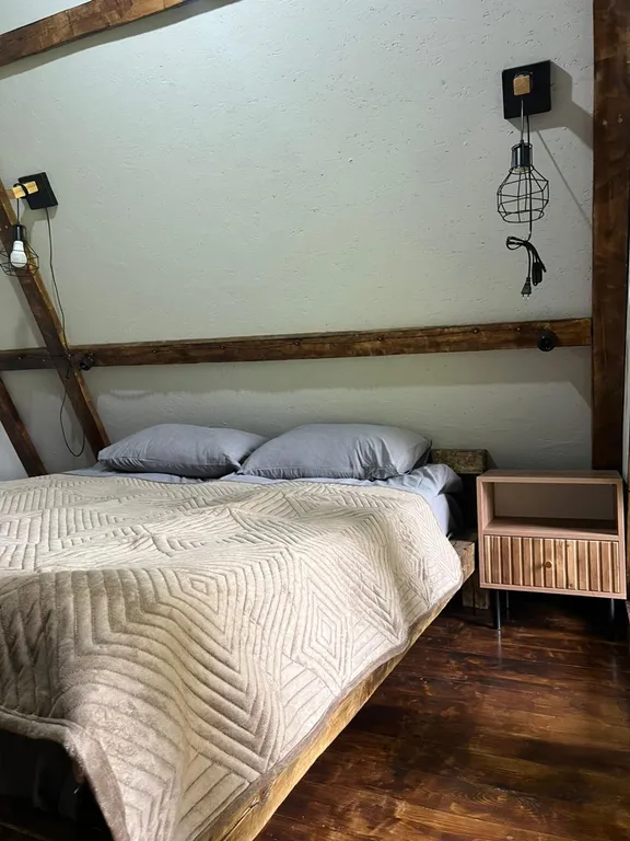 Уютный коттедж в живописной горной долине