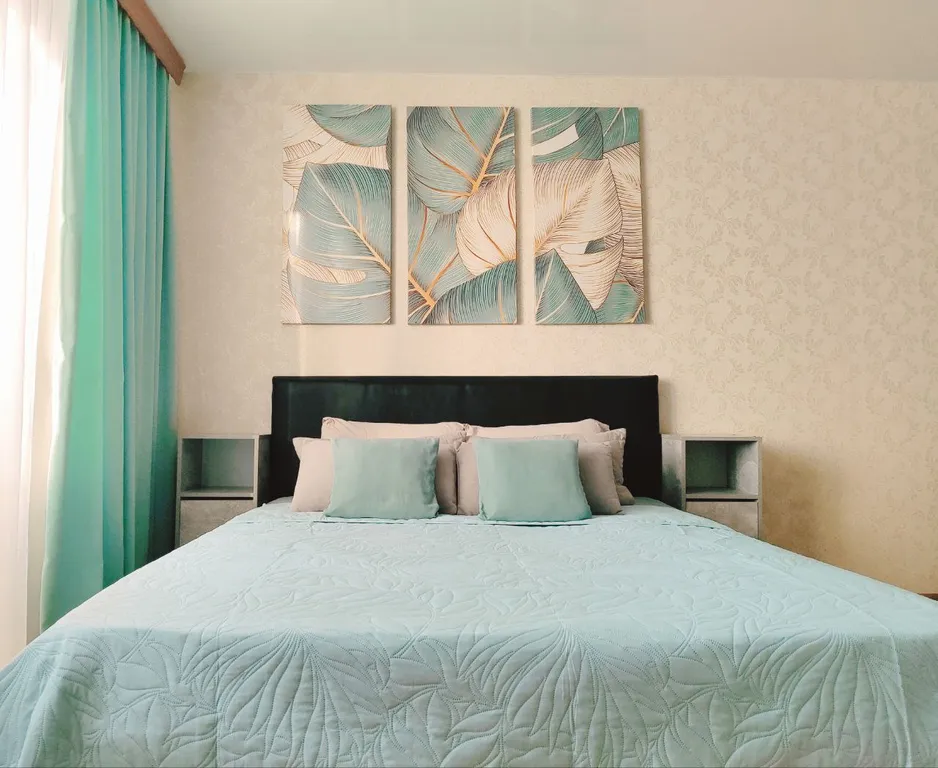 Однокомнатная квартира с панорамным балконом