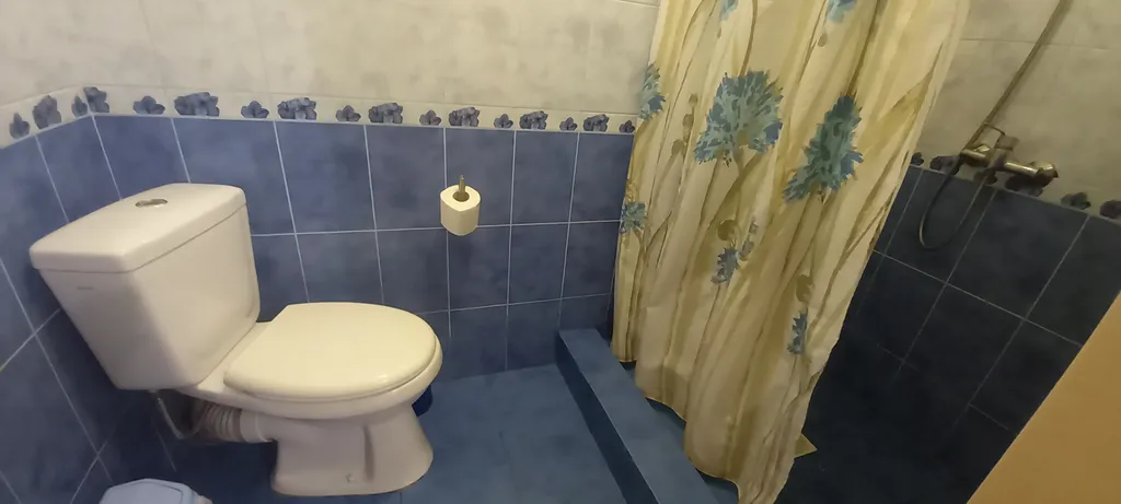 Комната для 3х гостей со всеми удобствами (вентилятор)