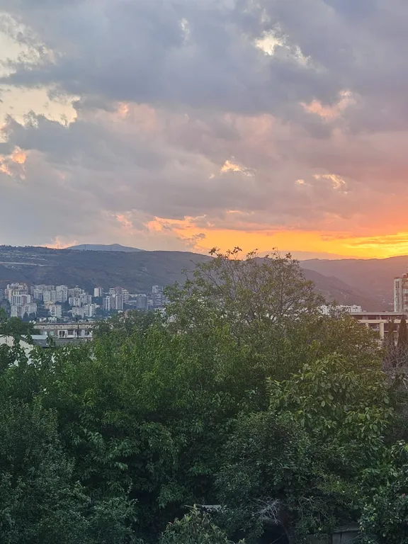 "Идиллия" -современные уютные апартаменты с видом на город