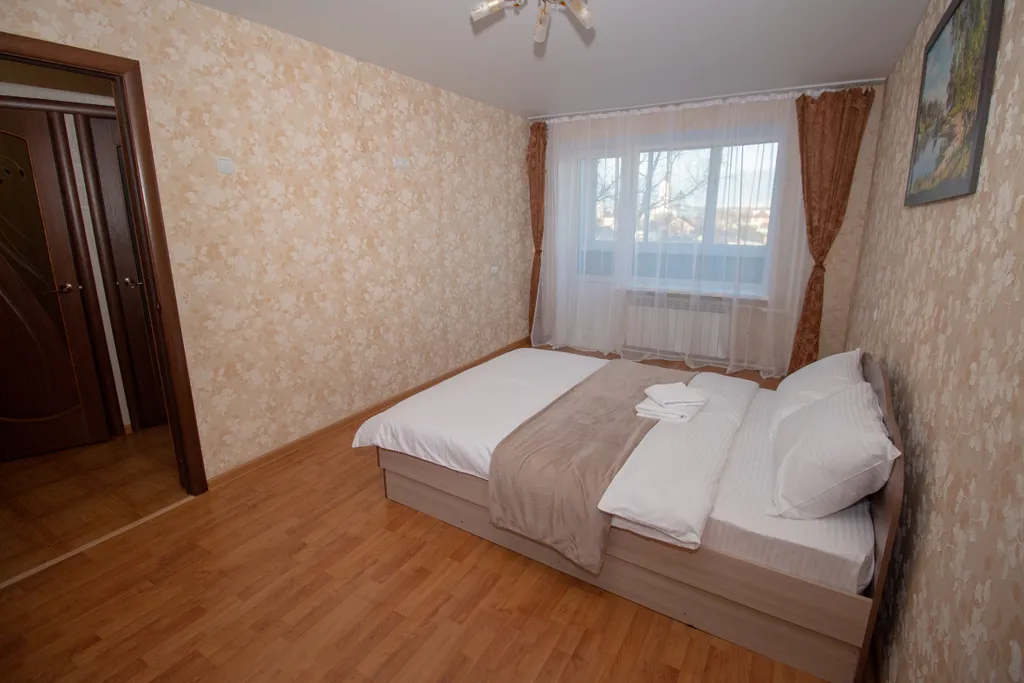 Просторная трёшка на Победе в центре