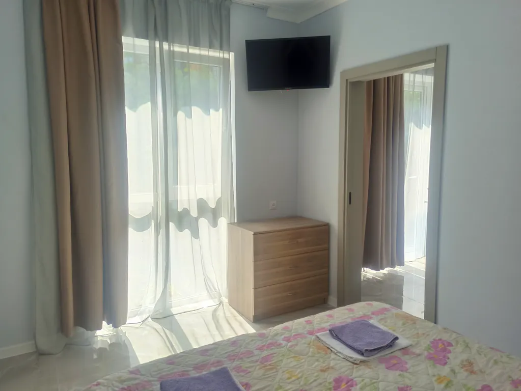 Коттедж Уютный домик в центре города недалеко от моря со всеми удобствами — Анапа