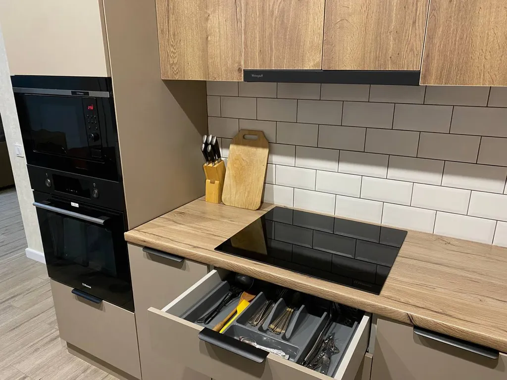 Уникальный дом с бассейном и баней