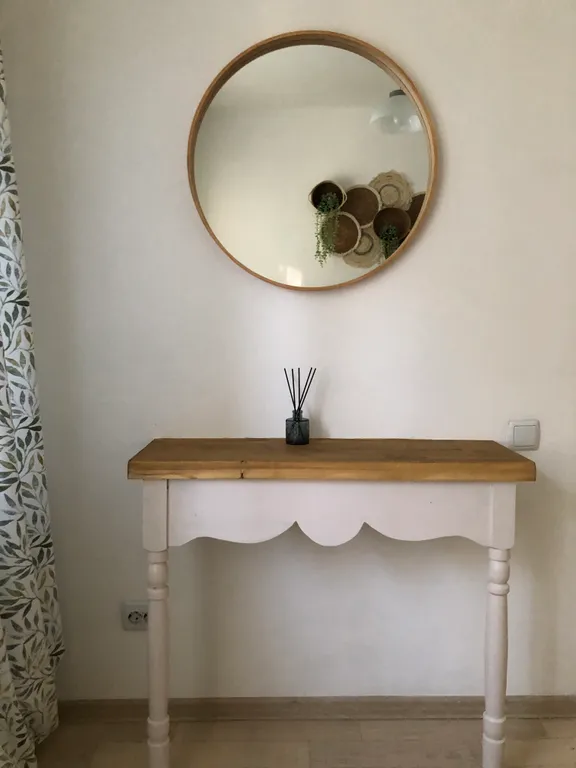 Просторная квартира для путешествия семьей на Алтай в центре города