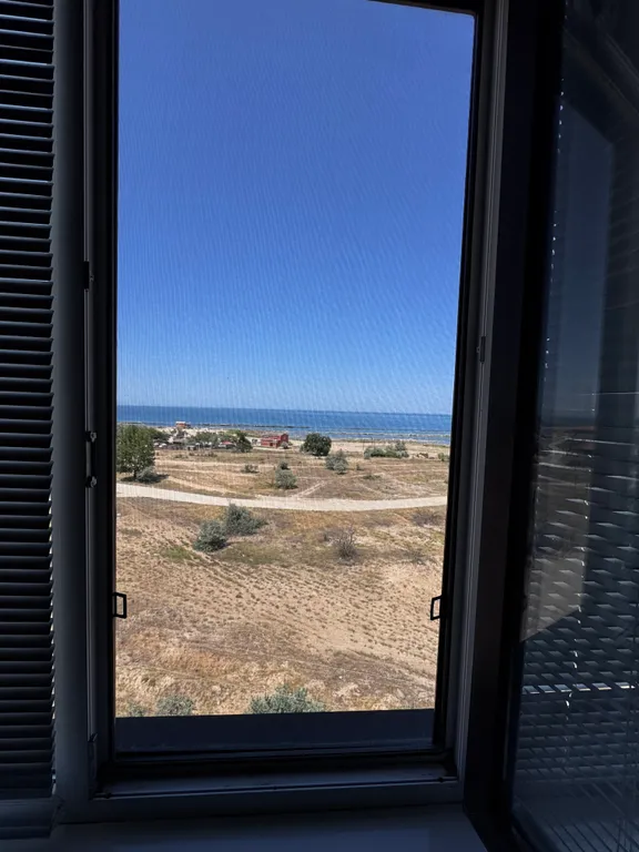 Просторная и уютная студия у моря