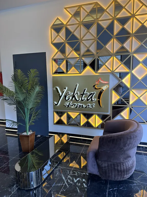 Светлая уютная квартира в Махмутларе с панорамным видом на море и горы