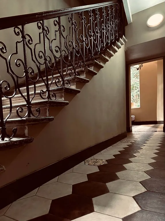 5-комнатная Квартира