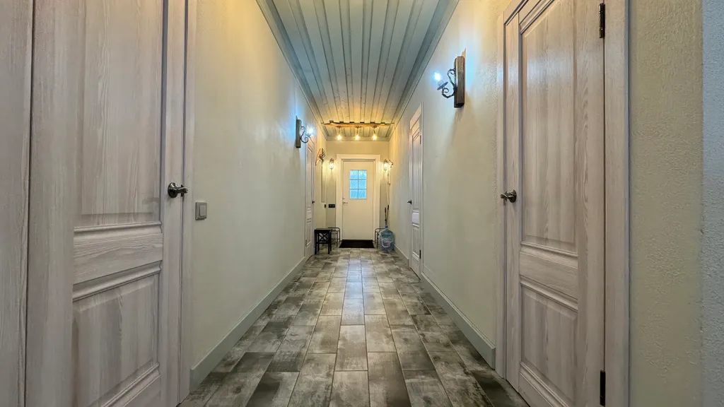 Коттедж Black&White у пристани в центре города