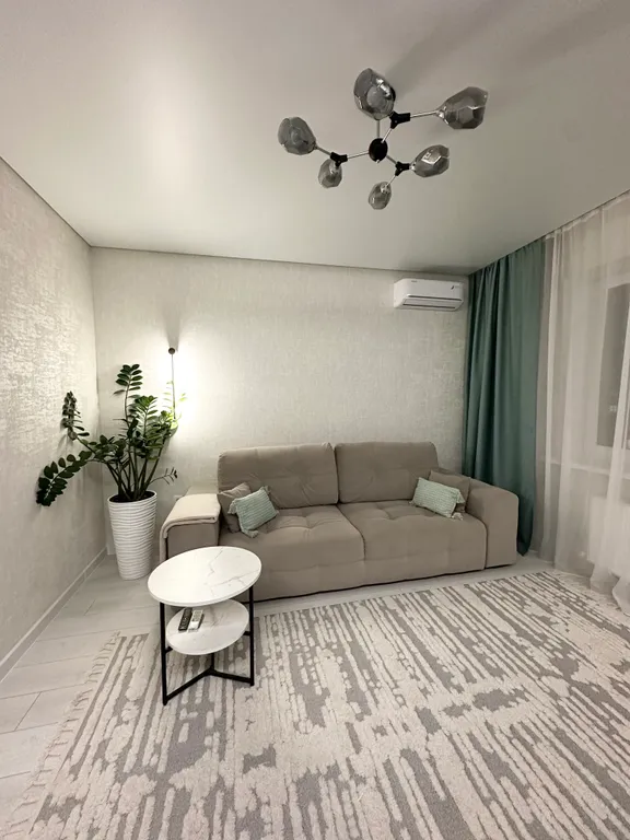 Большая квартира у парка