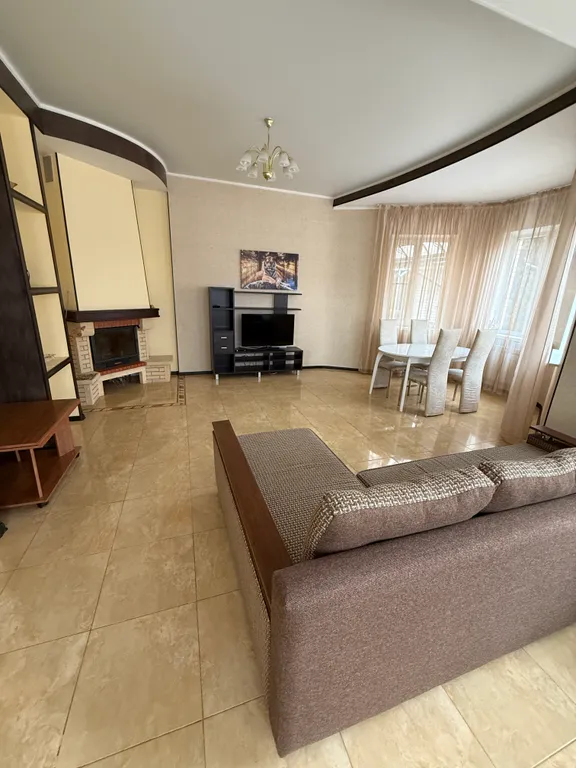 Дом отдыха в близи к центральному парку и питьевой галерее