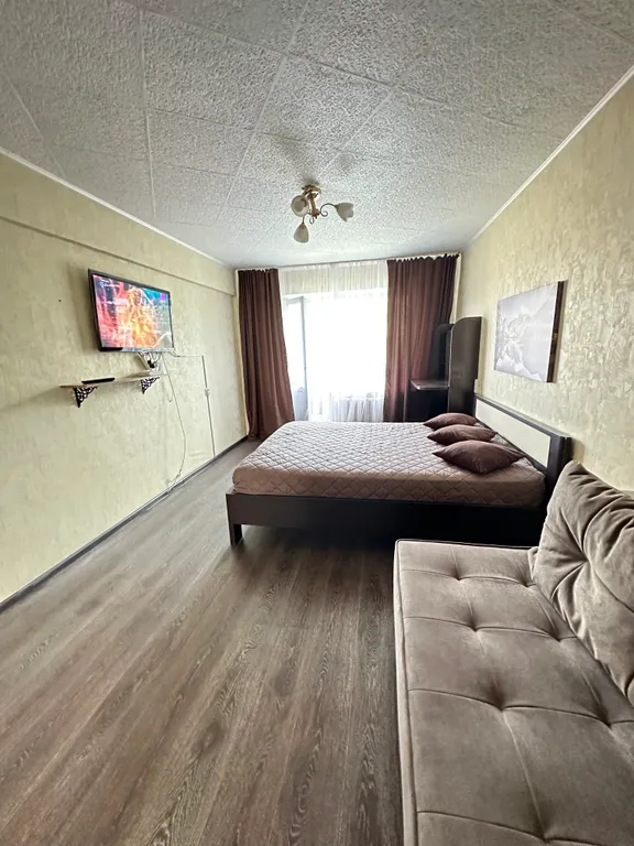 2-комнатная Квартира — аренда посуточно в Ачинск