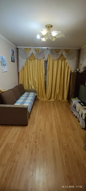Квартира Квартира (зал и спальня) с двумя диванами — Калининград