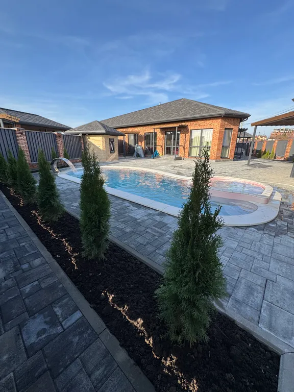 Апартаменты V с бассейном