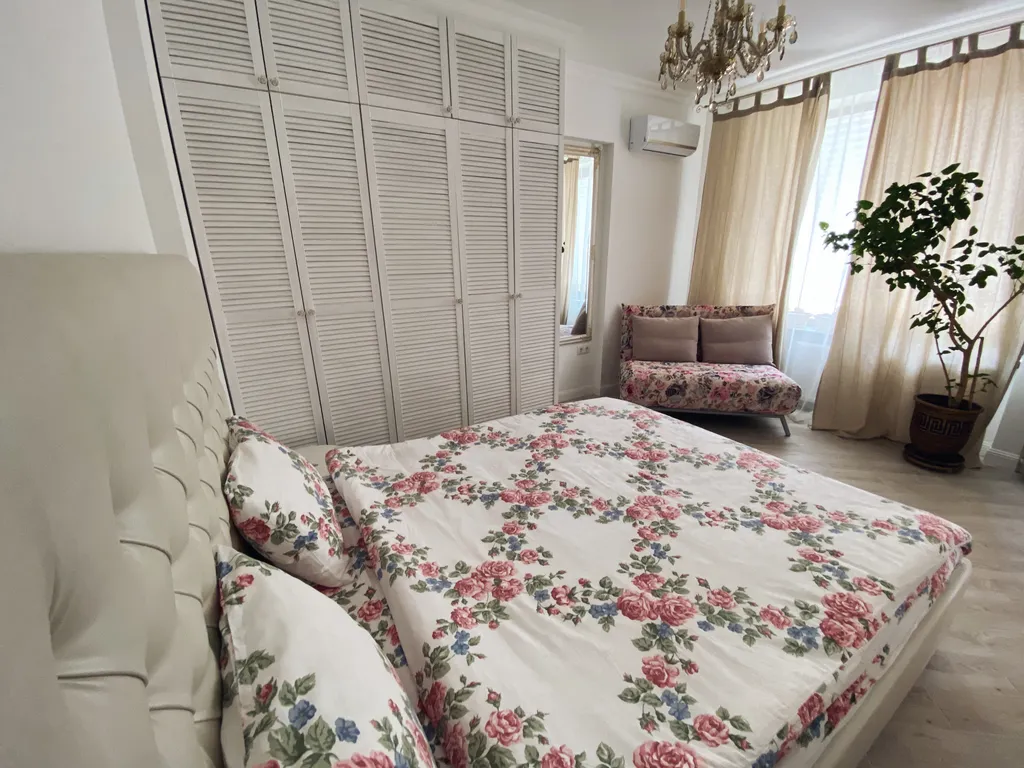 Квартира в парке с большой террасой