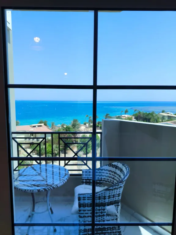 Уютная студия с видом на море и собственным пляжем